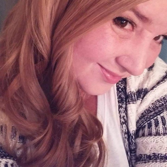 Meet your Posher, Jolene - Picture 1 of 1